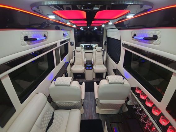 Sprinter interior_3